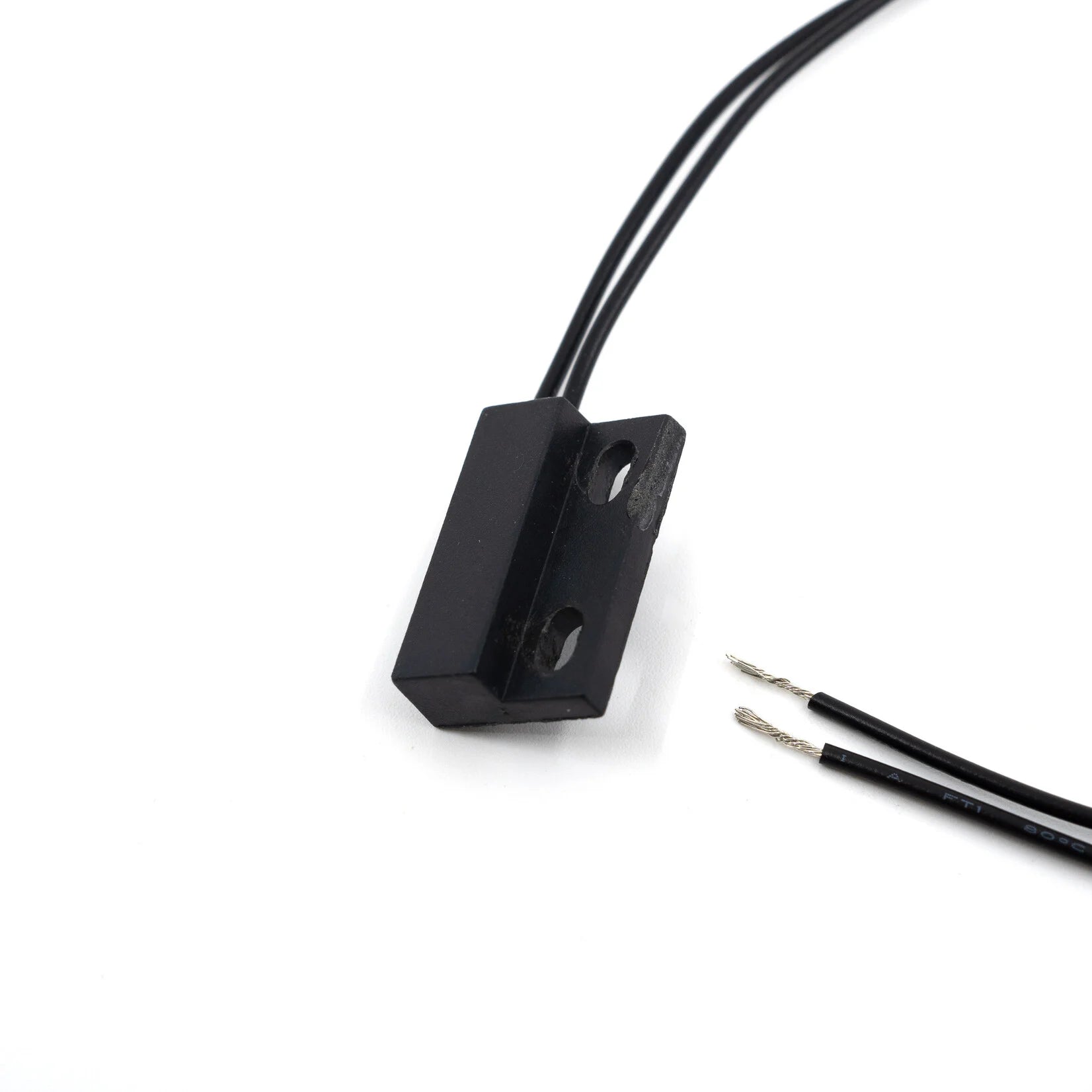 FLUX - Magnetic Reed Switch Cable (Door Sensor) - Beamo/Beambox/Pro